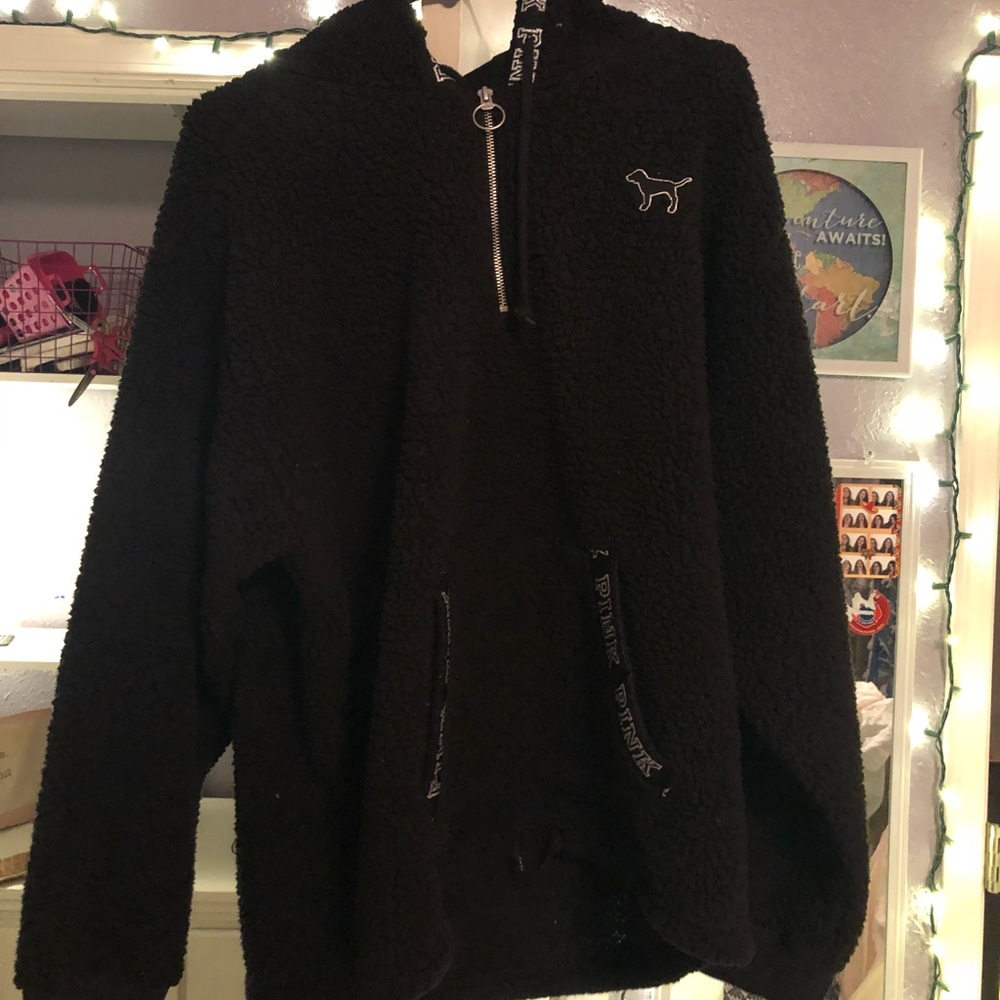 vs pink sherpa